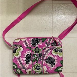 Vera Bradley Bags - Vera Bradley IPad carrying case Vera Bradley Bags - Vera Bradley IPad carrying case